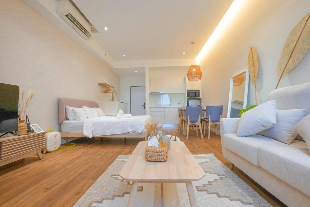 Apartment Chambers Klcc Pwtc By Unimax